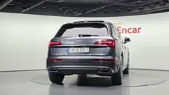 2022 Audi Q5 40 TDI Quattro Premium — фото 4