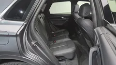 2022 Audi Q5 40 TDI Quattro Premium — фото 12