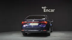 2021 Toyota Avalon 2.5 Hybrid, синий — фото 4