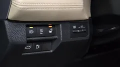 2021 Toyota Avalon 2.5 Hybrid, синий — фото 18