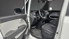 2022 Kia Ray Van — фото 10