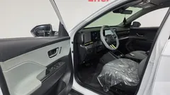 2023 Hyundai Kona Premium, белый — фото 10