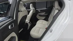 2023 Volvo XC40 B4 Ultimate Bright — фото 12