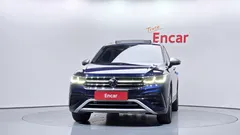 2023 Volkswagen Tiguan 2.0 TSI Prestige — фото 3