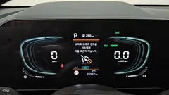 2024 Kia Niro Signature — фото 8