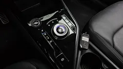 2024 Kia Niro Signature — фото 9