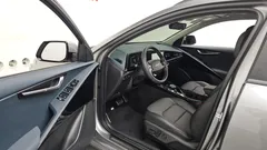 2024 Kia Niro Signature — фото 10