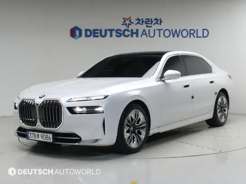 2023 BMW 7-Series 740d xDrive Design Pure Excellence