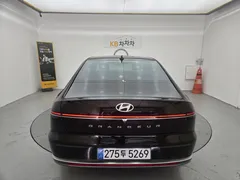 2023 Hyundai Grandeur 3.5 LPG 2WD (Taxi) — фото 4