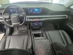 2023 Hyundai Grandeur 3.5 LPG 2WD (Taxi) — фото 7