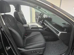 2023 Hyundai Grandeur 3.5 LPG 2WD (Taxi) — фото 15
