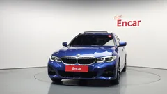2022 BMW 3-Series 320i Touring M Sports — фото 3