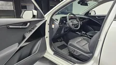 2023 Kia Niro Signature, белый — фото 10