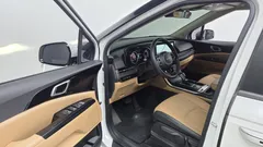 2023 Kia Carnival Diesel 9-Seater Prestige — фото 10