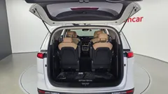 2023 Kia Carnival Diesel 9-Seater Prestige — фото 20
