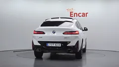 2023 BMW X4 xDrive20i M Sport — фото 4