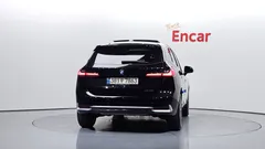 2024 BMW 2-Series 220i Luxury, чёрный — фото 4
