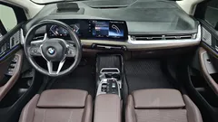 2024 BMW 2-Series 220i Luxury, чёрный — фото 7