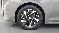 2022 Hyundai Grandeur Exclusive, серо-серебристый — фото 5