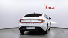 2022 Hyundai Sonata 2.0, белый — фото 4