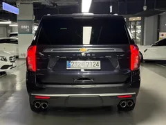 2023 ChevroletGMDaewoo Tahoe 6.2 High Country 4WD, чёрный — фото 4