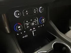 2023 ChevroletGMDaewoo Tahoe 6.2 High Country 4WD, чёрный — фото 20