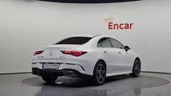 2023 Mercedes-Benz CLA-Class CLA250 4MATIC — фото 2