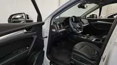 2022 Audi Q5 40 TDI Quattro Sportback, белый — фото 10