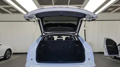2022 Audi Q5 40 TDI Quattro Sportback, белый — фото 20