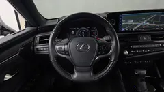 2023 Lexus ES Executive — фото 13