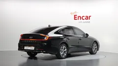 2022 Hyundai Sonata 2.0 — фото 2