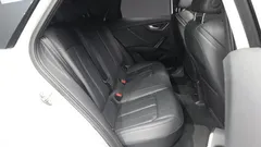 2023 Audi Q2 35 TDI Premium, белый — фото 12