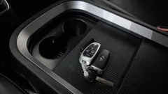 2022 Hyundai Staria Cargo 5-Seater — фото 19
