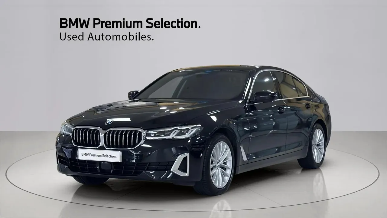 2023 BMW 5-Series 523d Luxury