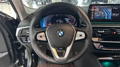 2023 BMW 5-Series 523d Luxury — фото 20