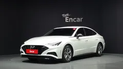 2022 Hyundai Sonata 2.0, белый — фото 1