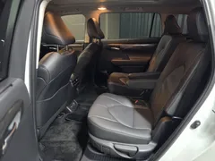 2025 Toyota Highlander 2.5 4WD Platimum — фото 16