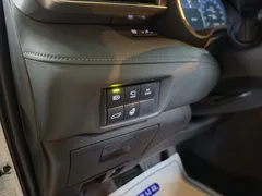 2025 Toyota Highlander 2.5 4WD Platimum — фото 17