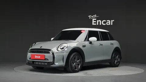 2023 Mini Cooper 5Door Classic