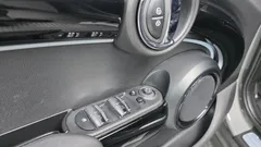 2023 Mini Cooper 5Door Classic — фото 13