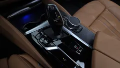 2023 BMW 5-Series 520i M Sport — фото 9