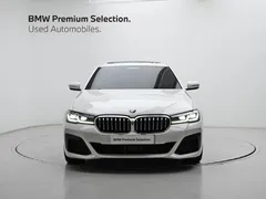 2023 BMW 5-Series 530i M Sport Package — фото 3