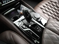 2023 BMW 5-Series 530i M Sport Package — фото 9