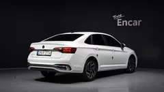 2023 Volkswagen Jetta 1.5 TSI Prestige — фото 2