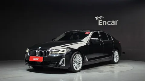 2023 BMW 5-Series 530i Luxury