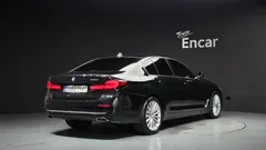 2023 BMW 5-Series 530i Luxury — фото 2