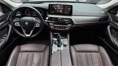 2023 BMW 5-Series 530i Luxury — фото 7