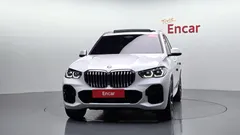 2022 BMW X5 xDrive 40i M Sport — фото 3