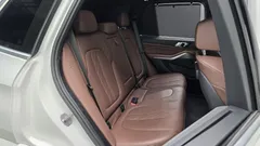 2022 BMW X5 xDrive 40i M Sport — фото 11