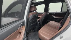 2022 BMW X5 xDrive 40i M Sport — фото 12